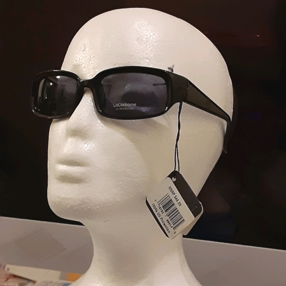 Liz Claiborne sun glasses
